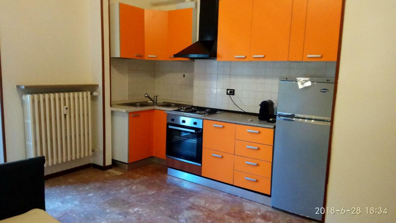 Bixio Appartement Pavia Buitenkant foto